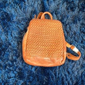 Brand new Vilenca Holland Bag in Brown!